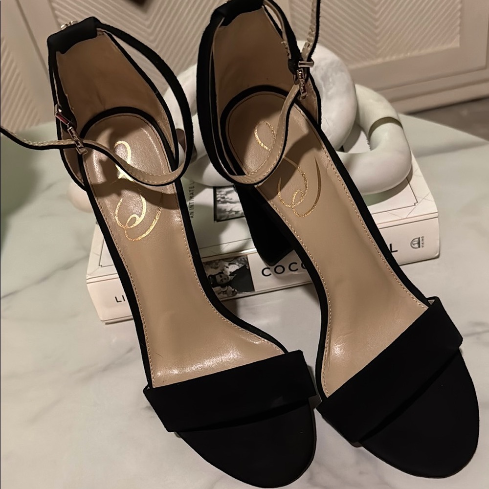 Elegant Sam Edelman Black Women's Strap Heels